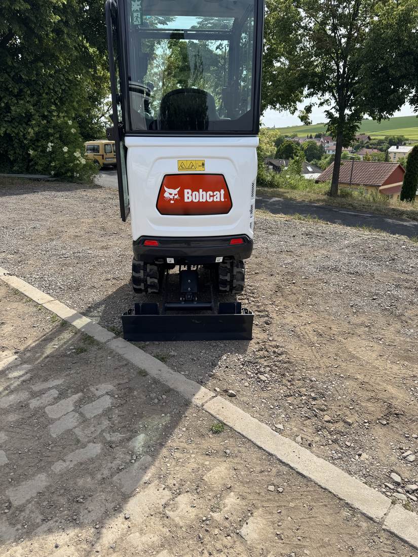 Bobcat E19 Minibagger Heckansicht