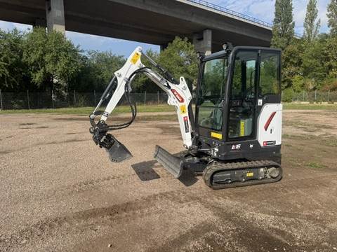 Bobcat Kompaktbagger E16 mit Schaufel, mietbar in Alzey